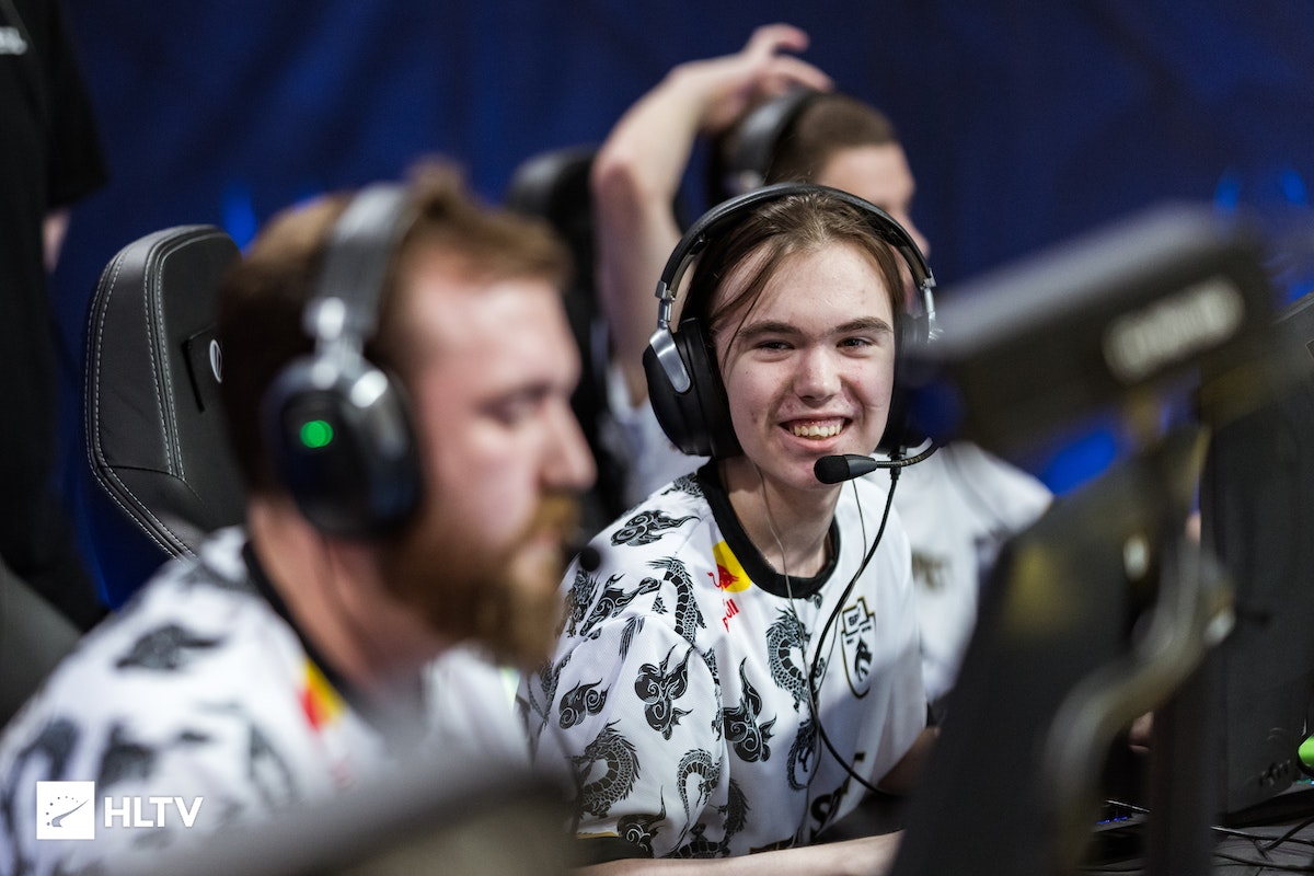 能够通过精 能够通过精